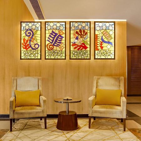 Lemon Tree Hotel Viman Nagar Poona Buitenkant foto