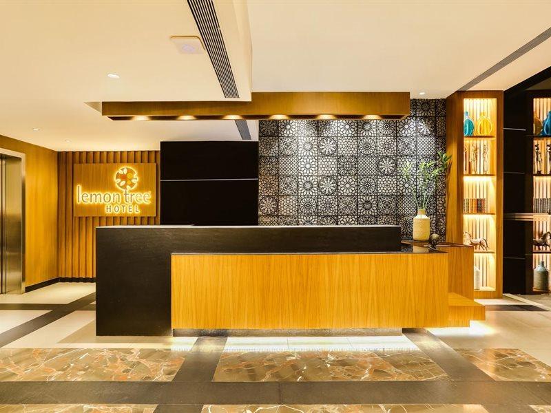 Lemon Tree Hotel Viman Nagar Poona Buitenkant foto