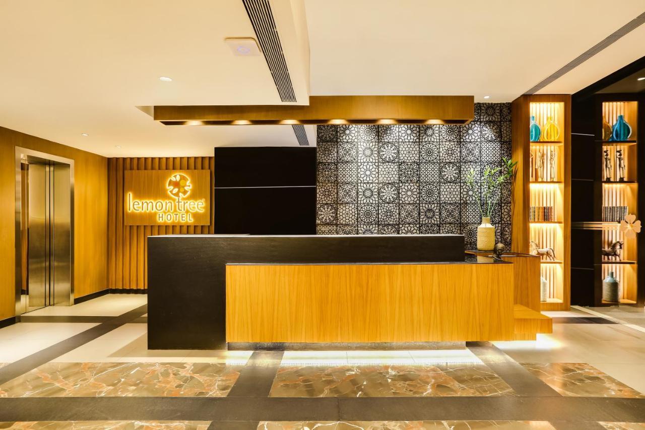 Lemon Tree Hotel Viman Nagar Poona Buitenkant foto