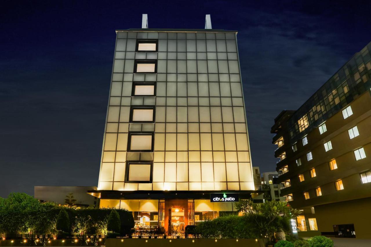 Lemon Tree Hotel Viman Nagar Poona Buitenkant foto